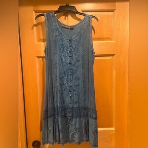 RAYA SUN Dress Sleeveless Tie Back Denim Look Floral Embroidered Patterns L